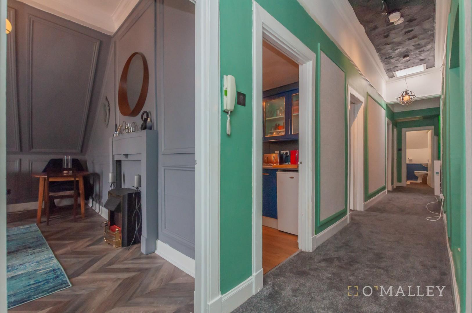 4. Hallway 3.jpg